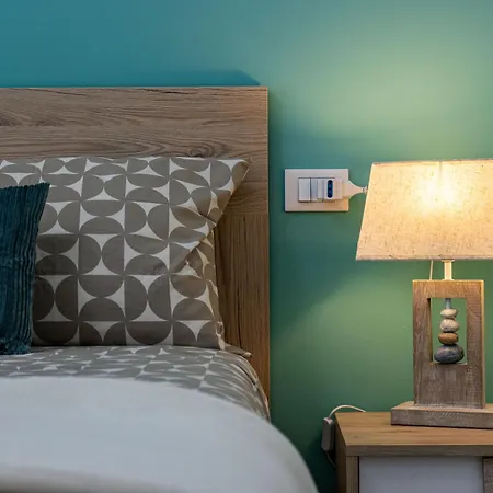 Bike Station - - Free Wifi *