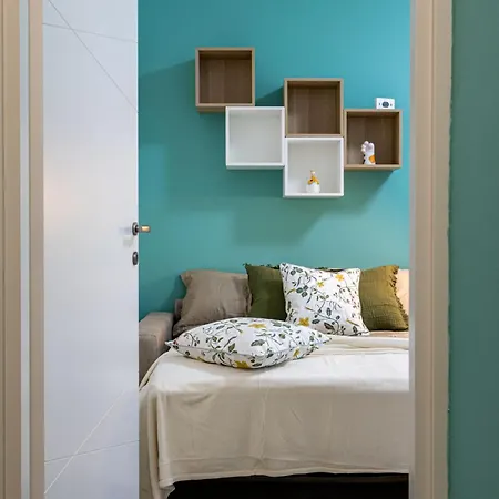 Bike Station - - Free Wifi *